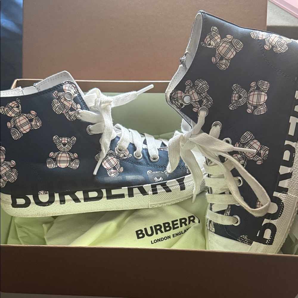 Burberry Kids Black High-Top Sneakers